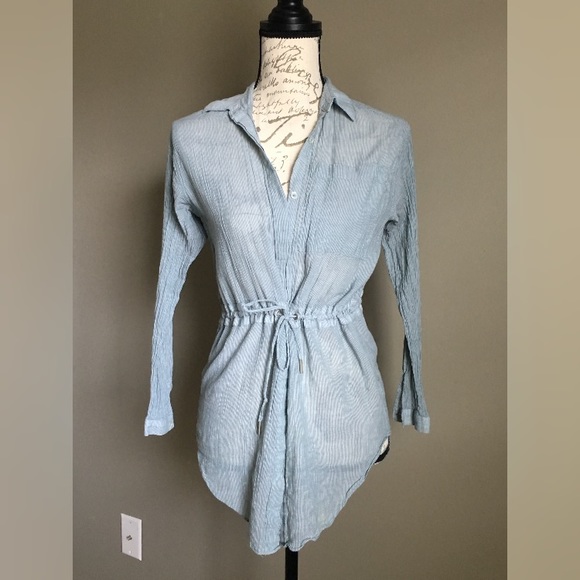 Button-down Smoky Blue - Picture 2 of 3